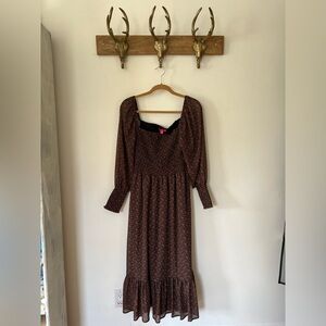 Betsey Johnson super pretty flowery dress